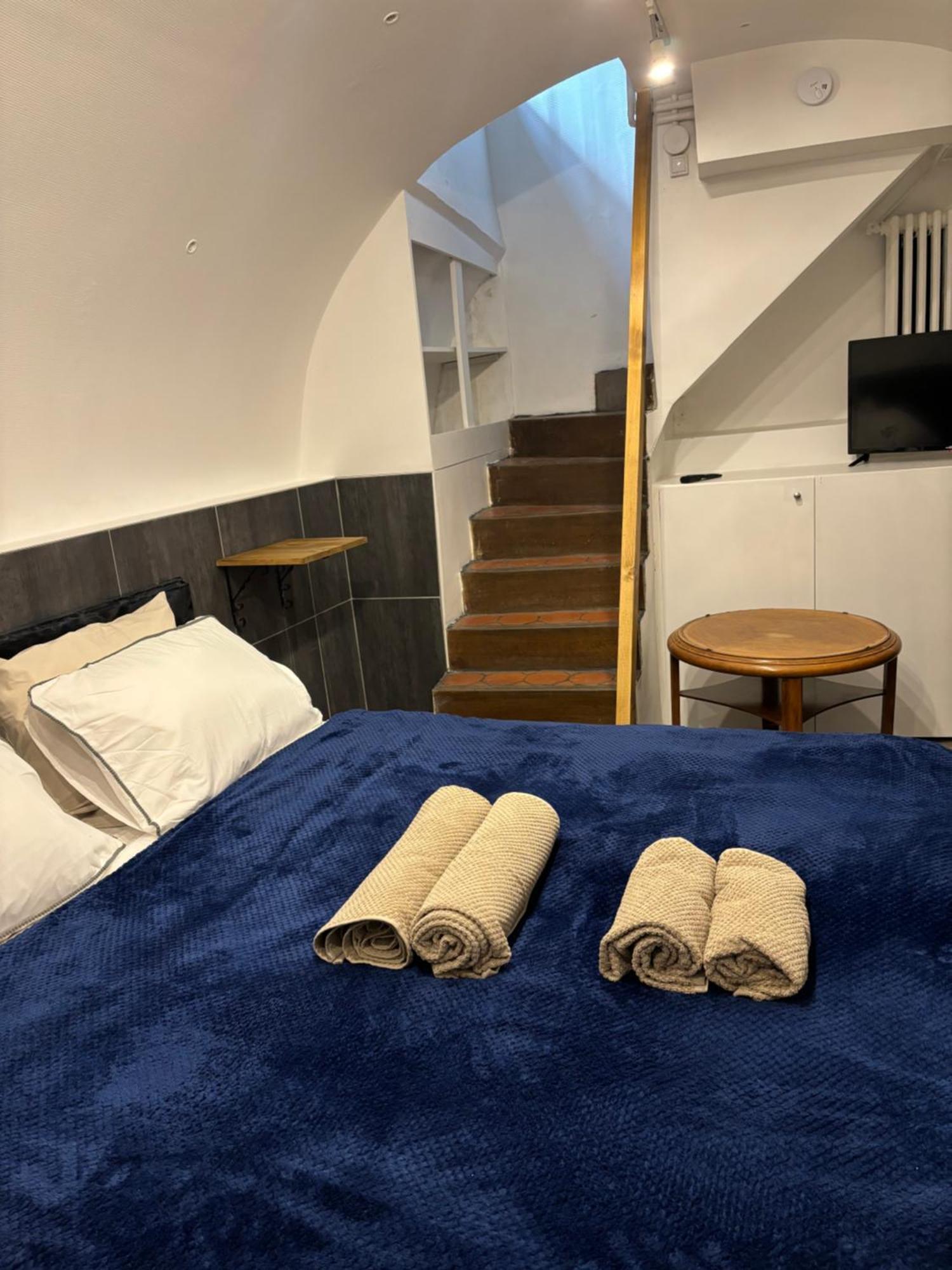 Apartament Proche Notre Dame De Paryż Zewnętrze zdjęcie
